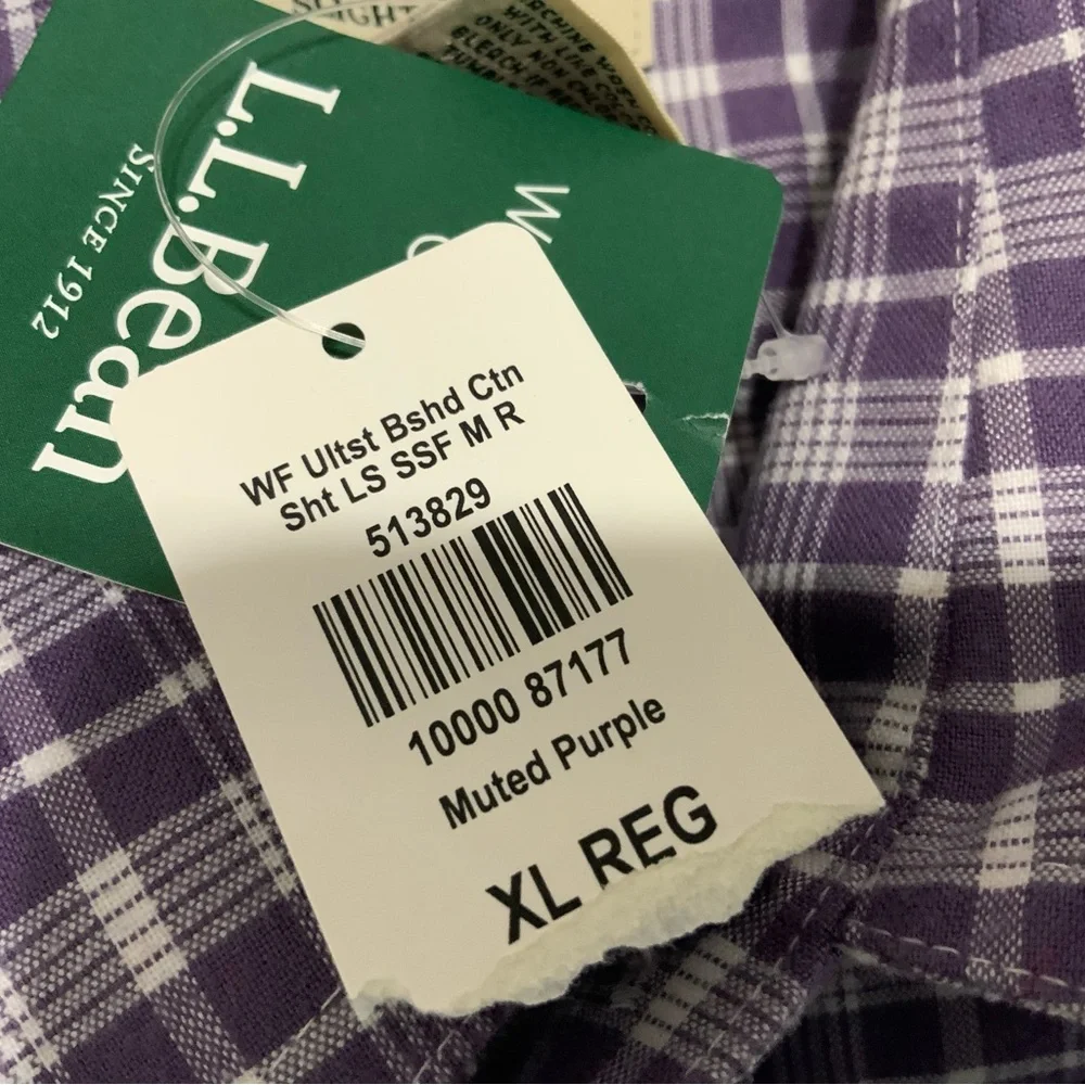 L.L. Bean Men's Purple Checkered Slightly Fitted Button Down Shirt. Size XL-Reg.